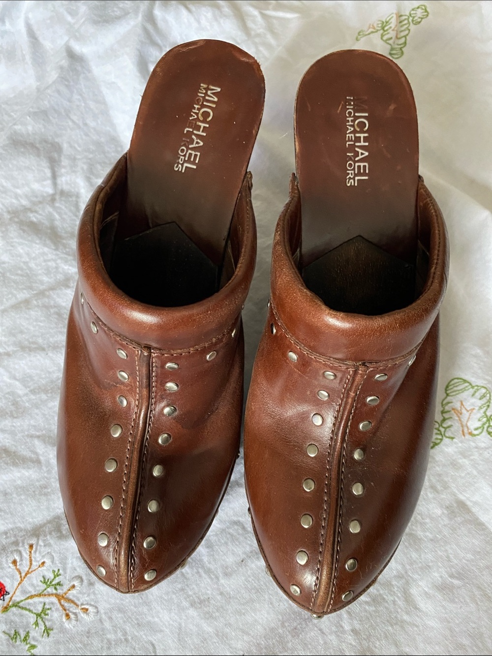 MICHAEL Michael Kors Brown Leather Studded Slip-On Clogs size 9